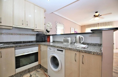 Estepona Apartment | Comfortable apartment with seaview and air con, Seafront Estepona port near bars and restaurants