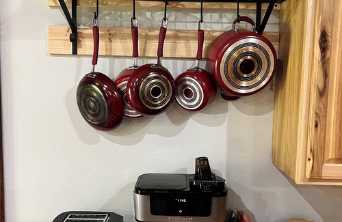 French Lick Cabin | Comfortable cabin. French Lick. Close to everything. Pet friendly. WiFi. Acerage