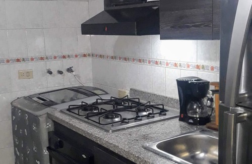 Cali Condo | Comfortable, central, seguro , ambiente familiar