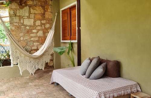 Lencois House | Comfortable family bungalow with fire pit