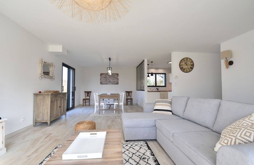 Bordeaux-Saint-Clair House | Comfortable holiday home near the beach