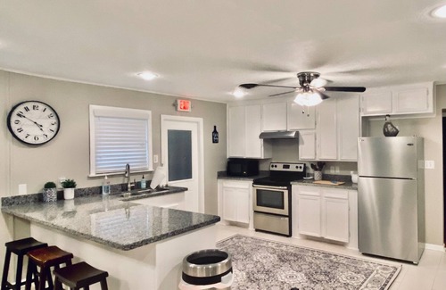 Conroe House | Comfortable home in the heart of Conroe, Texas and minutes away from Lake Conroe