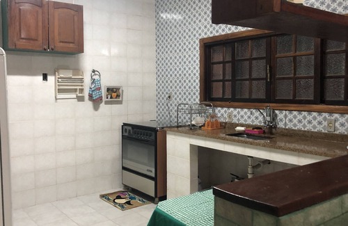 Vila Muriqui House | Comfortable House with Pool and Barbecue