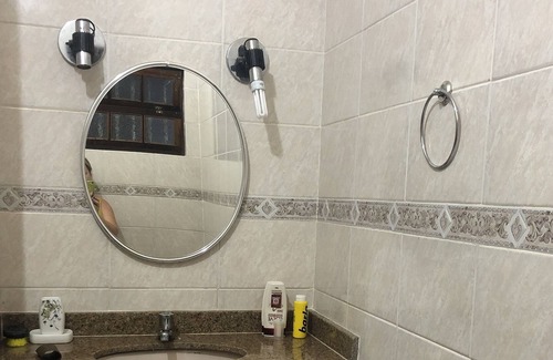 Vila Muriqui House | Comfortable House with Pool and Barbecue