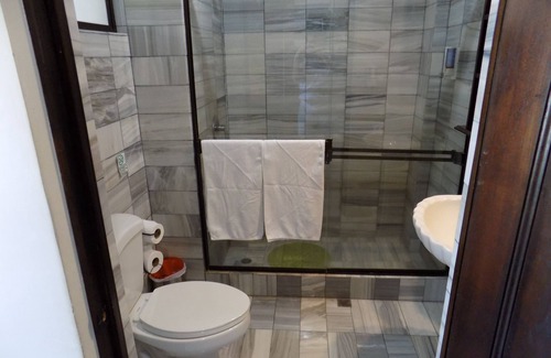 Hospital Hotel | Comfortable Standard King Room