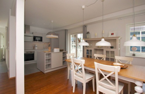 Wiek House | Comfortable Swedish house close to the beach with sea view - Holiday home Freya