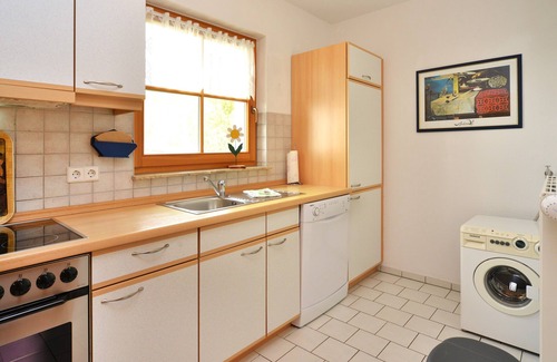 Zingst House | Comfortable terraced house with terrace and garden in the Freesenbruch vacation park