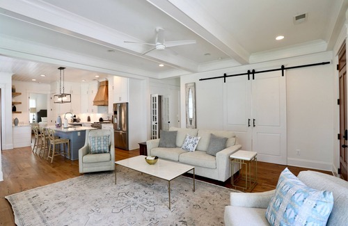 Oxford House | Comfy 4BR Haven in Oxford | Game Weekend Stay