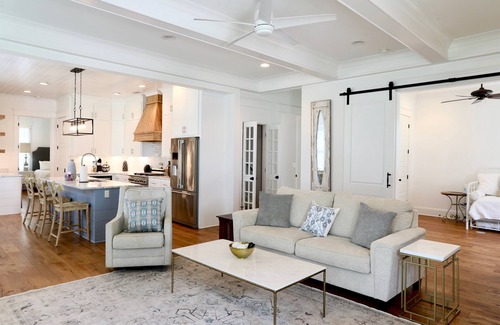 Oxford House | Comfy 4BR Haven in Oxford | Game Weekend Stay