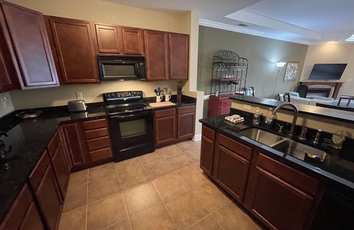 Bean Station Condo | Comfy condo on beautiful Cherokee Lake