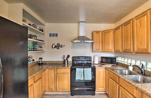 Kalispell House | Comfy & Cozy Kalispell Home: Walk to Downtown