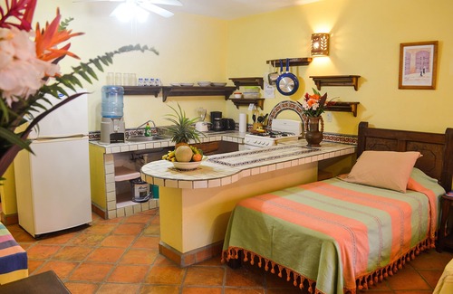 Brisas de Zicatela Apartment | Comfy Studio for couples w/kitchen, pool, 1min walk to Zicatela beach