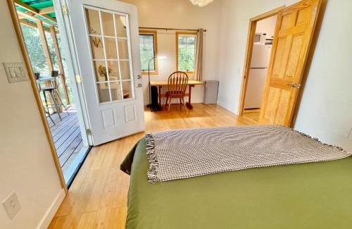 Lagunitas-Forest Knolls House | Comfy Studio near Trails & Beaches