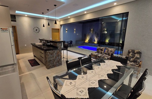 Olimpia House | Commander's Corner 1