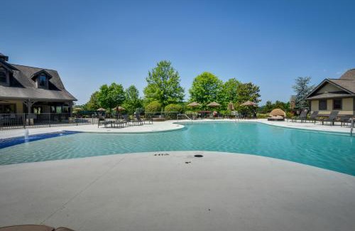Toccoa Apartment | Community Perks Mountain-View Condo in Toccoa!