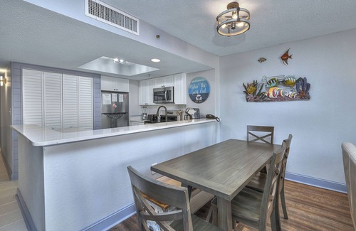 Myrtle Beach Condo | Compass Cove by Elliott Beach Rentals