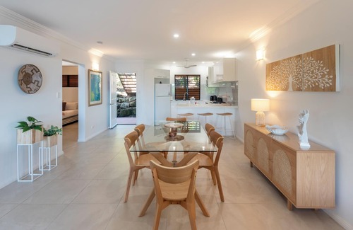 Hamilton Island Apartment | Compass Point 7, Compass Point 7 on Hamilton Island