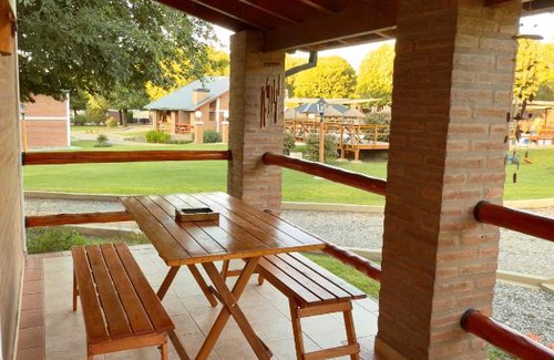 Santa Rosa de Calamuchita Ski Chalet | Complejo Entre Olmos