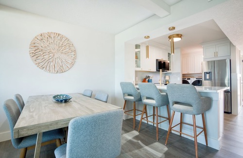 Butler Beach Condo | Completely Remodeled as of 2025 Stunning Ocean View Colony Reef Condo 3401