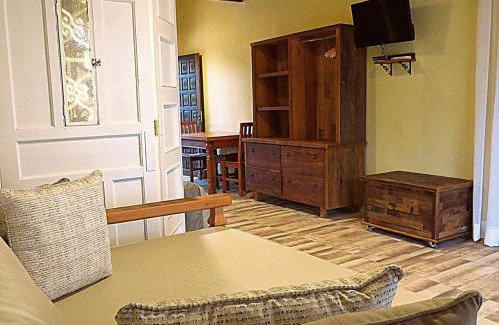 Paranagua Hotel | Complexo de Pousadas Caraguatá