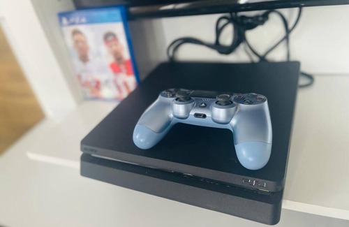 San Francisco de Macoris Condo | Condo 3 Bd Apt, Internet,2 Parqueo,lavadora,ac