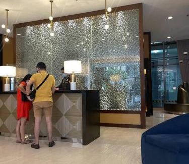 Bonifacio Global City Apartment | Condo in BGC near Grand Hyatt