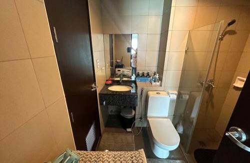 Bonifacio Global City Apartment | Condo in BGC near Grand Hyatt