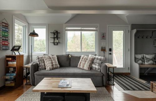 Mont-Tremblant Apartment | Condo Resort - Gondola 4 min walk -Terrace