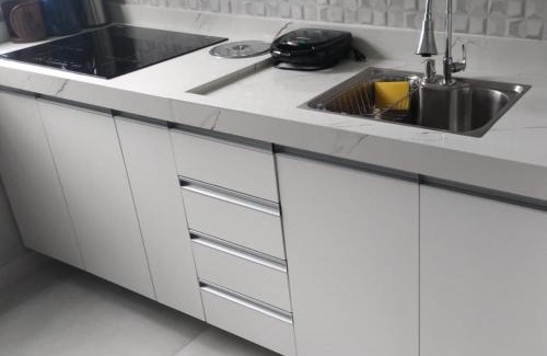 Jiboia Branca Apartment | condomínio flores do campo