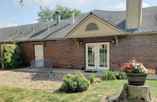 Lansing Condo | Condotels