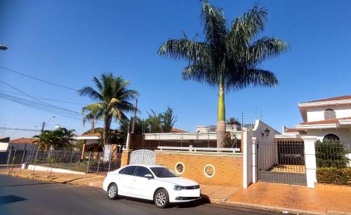 Bebedouro House | Confortável e espaçosa