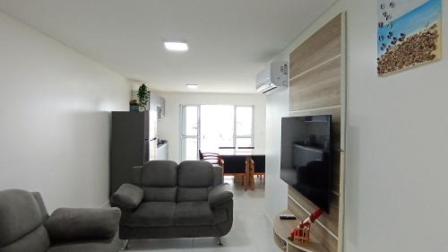 Centro Apartment | Conforto perto do Mar, Aeroporto, Beto Carrero e Balneário