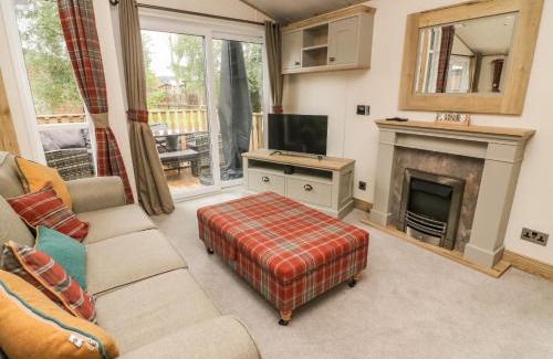 South Lakeland Leisure Village House | Coniston View 9
