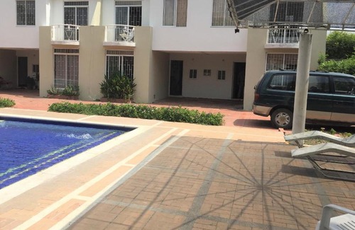 Girardot House | Conjunto Buganviles - Casa No 7 o 3