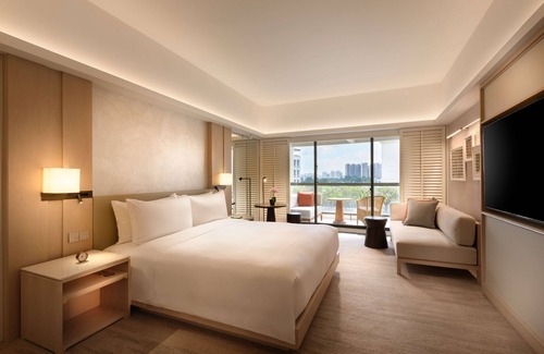 Orchard Hotel | Conrad Singapore Orchard