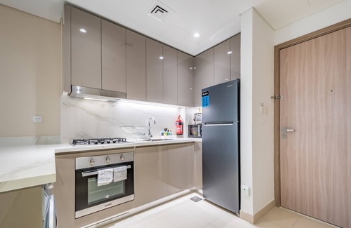 Nad Al Sheba Apartment | Contemporary 2BR in Azizi Park Avenue, Nad Al Sheba by Deluxe Holiday Homes