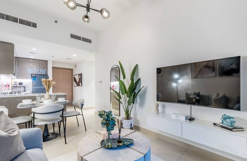 Nad Al Sheba Apartment | Contemporary 2BR in Azizi Park Avenue, Nad Al Sheba by Deluxe Holiday Homes