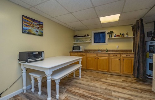 Augusta Apartment | Contract Work in Augusta? Comfort Meets Calm — Private Riverfront, Scenic Views