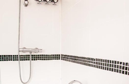 Middlesbrough Apartment | Contractor house, sleeps 5, close to restaurant's and bars, Long stays available, Oveyo Accommodation