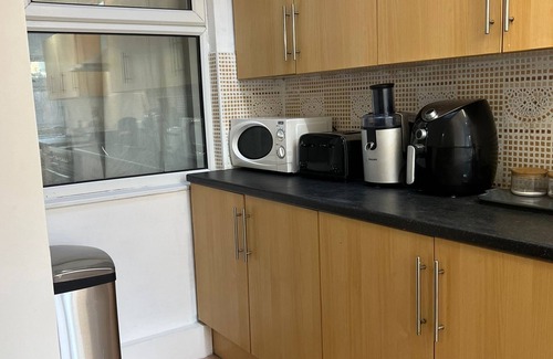 Newham House | 🛠️ Contractor, Professional and Family Accommodationnn✅ Short or long stays
