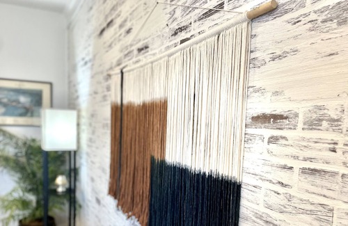 Pine Forest House | Convenient Location | Spacious 3-Bedroom | Pool Access & Modern Amenities!