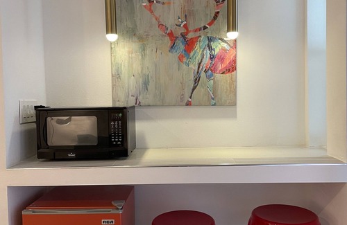 Northwood House | Convenient Remodeled Dual Master House in the heart of Irvine!