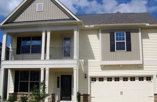 Northeast Raleigh House | Convenient Remote-friendly suburban oasis!