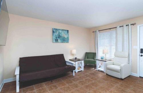 Oxford House | Convenient to campus and The Square