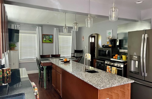 Audubon Park House | Convenient to every event that Louisville hosts!