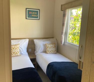 Weymouth Resort | Cookies Den