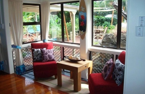 Tapere of Titikaveka House | Cooks Beach House - Laurie Residence