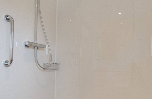 Cranbrook Ski Chalet | Cooks Hopper Hut in the beautiful Cranbrook