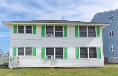Windy Hill House | Cool Air Cottage Downstairs OF Duplex
