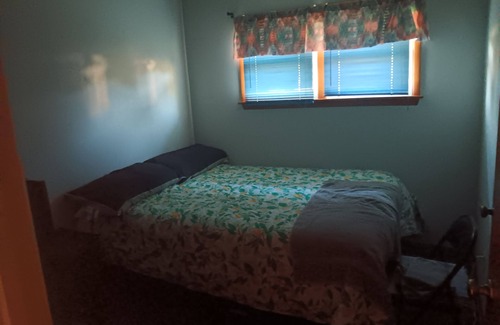 Columbus House | Cool place to stay in city. Walking distance from recreation centers. Many more